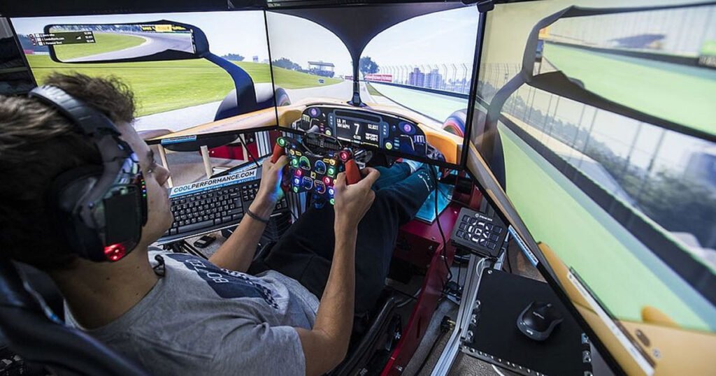 que cockpit simracing usan los pilotos de f1